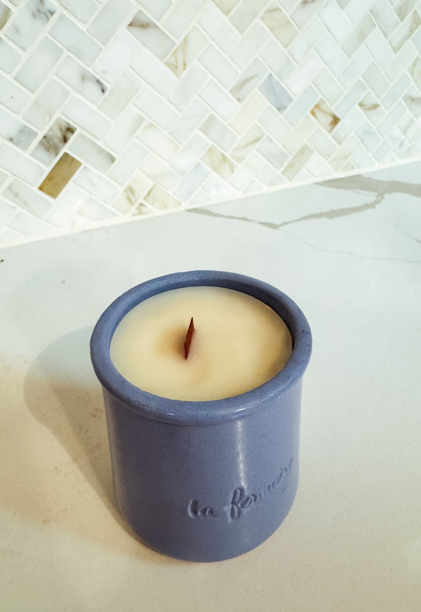 Santal No. 1 Vintage La Fermière Ceramic Wood Wick Candle (5 oz)
