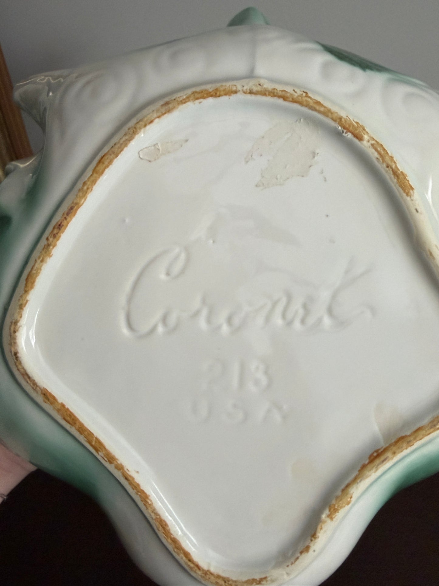 The Emerald — Hull Pottery Coronet Swan Planter