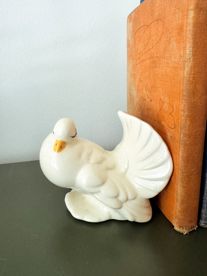 Wings & Words — Vintage Ceramic Dove Bookends with Four Antique Books