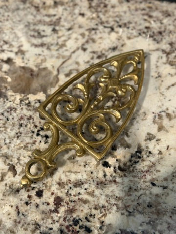 The Flatiron — Vintage Brass Trivet