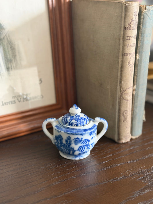 The Willow — Vintage Miniature Blue Willow Sugar Bowl
