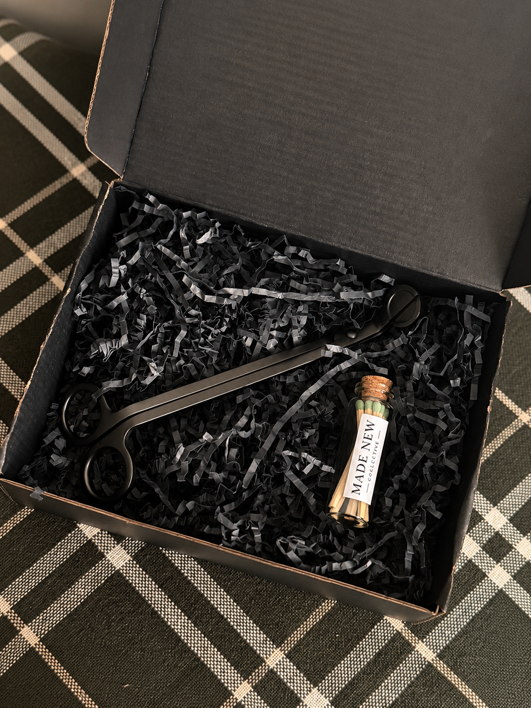 Santal No. 1 — Candle Care Kit