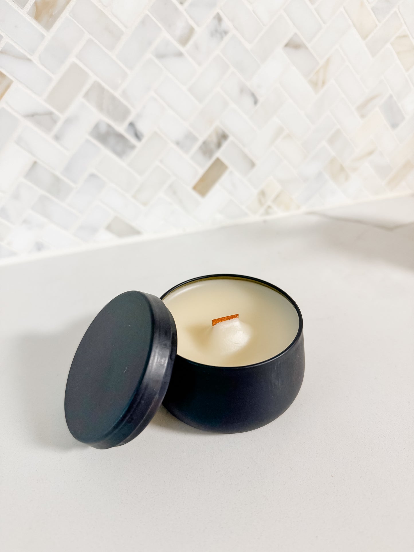 Santal No. 1 Wood Wick Candle (4 oz)