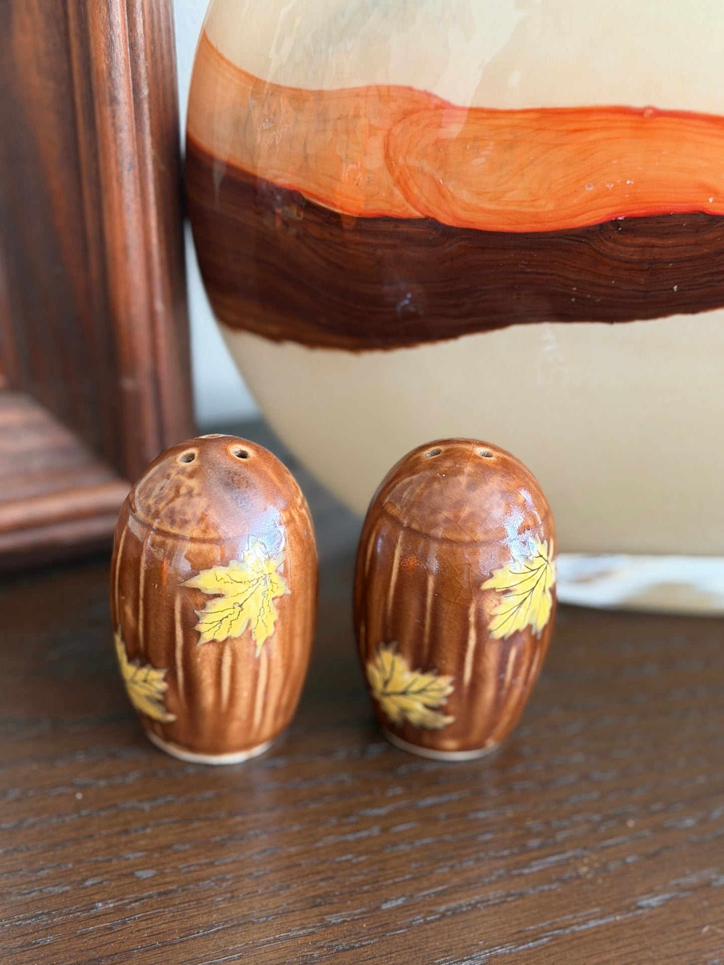 The Acorns — Mid-Century Japanese Shaker Pair