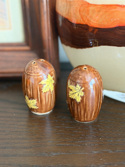 The Acorns — Mid-Century Japanese Shaker Pair
