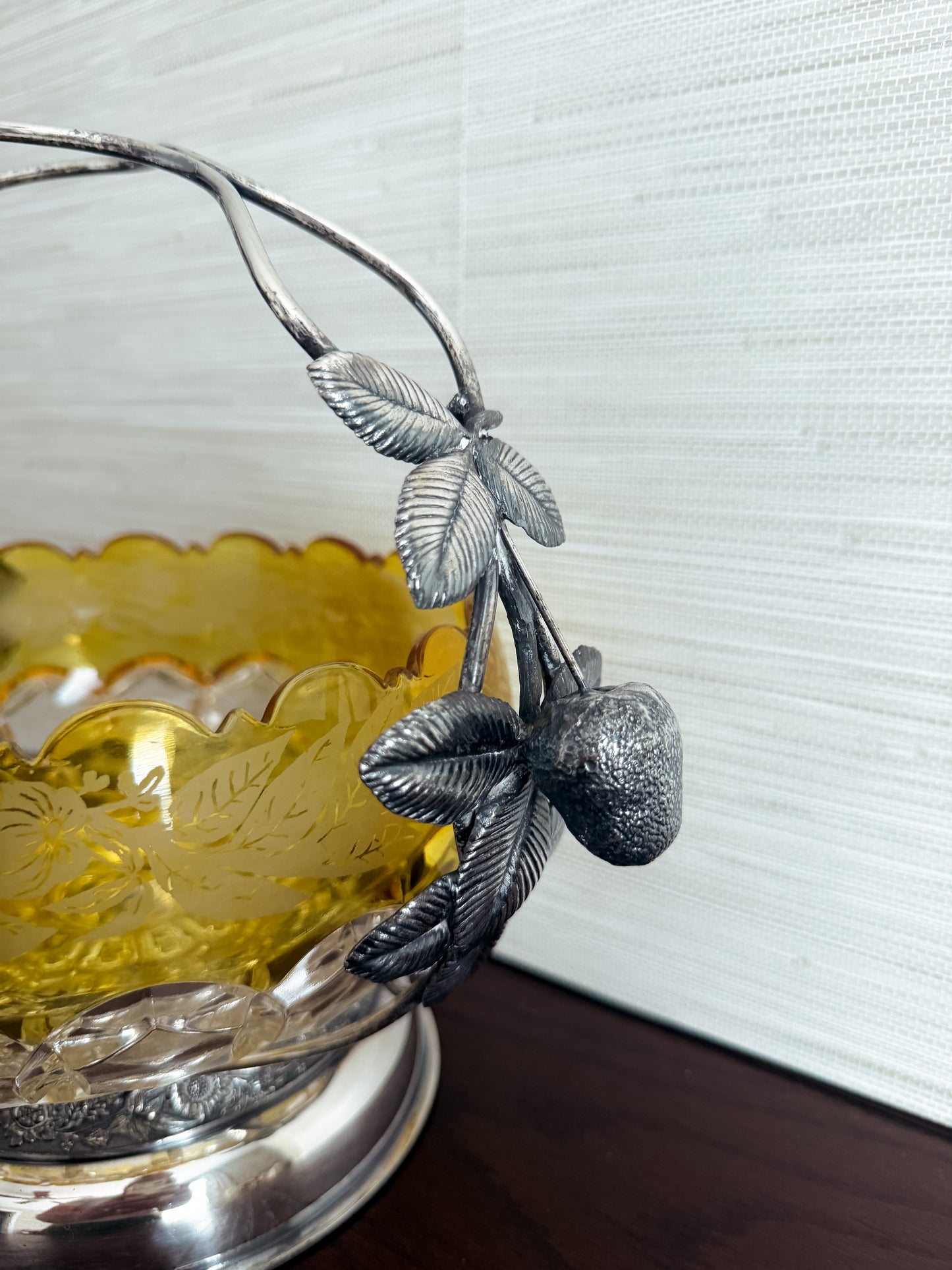 The Topaz — Victorian Hobbs Bride's Basket