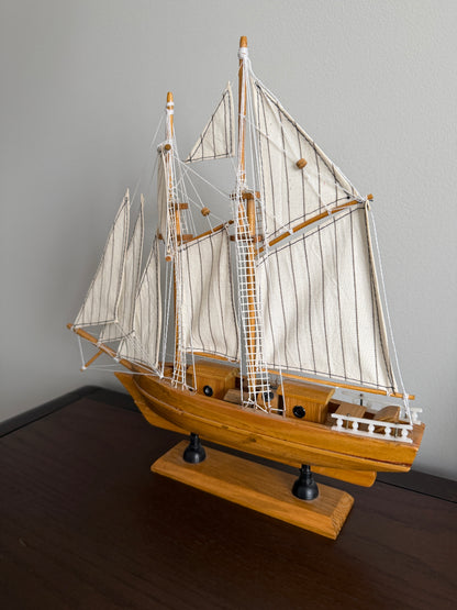 The Clipper — Vintage Natural Wood Model Sailboat