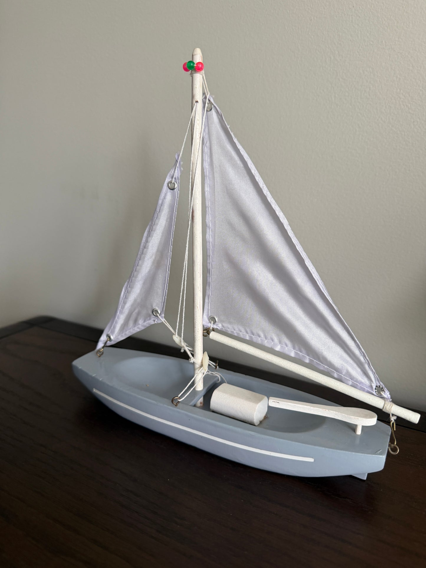 The Sailor — Vintage Wood Pond Boat with Beaded Mast